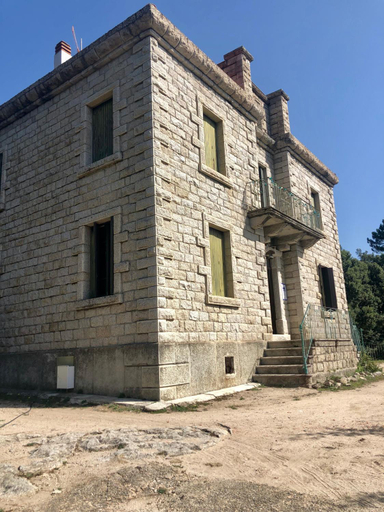 Others 5, U Castellu, Corse-du-Sud