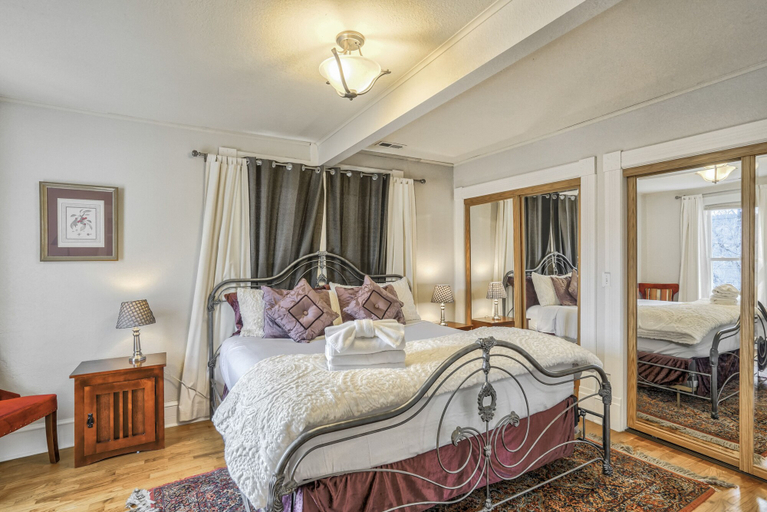 Bedroom 3, Granite Grotto, El Paso
