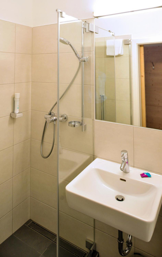 Bathroom 4, Hotel Markus Sittikus, Salzburg