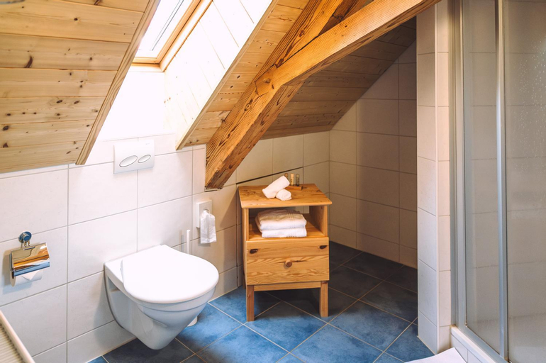 Bedroom 2, Les Montagnards, La Gruyère