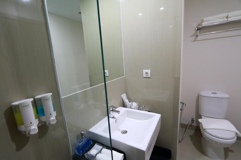 Bathroom 4