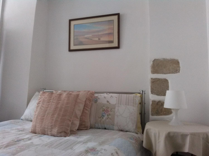 Others 4, Maison Lapeyriere, Haute-Vienne