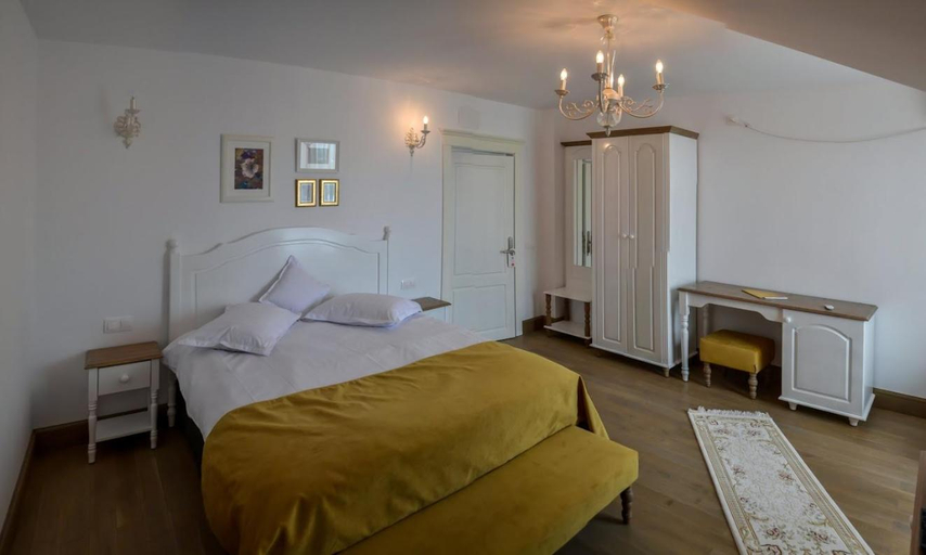 Bedroom 2, Hotel Coquette, Maneciu-ungureni