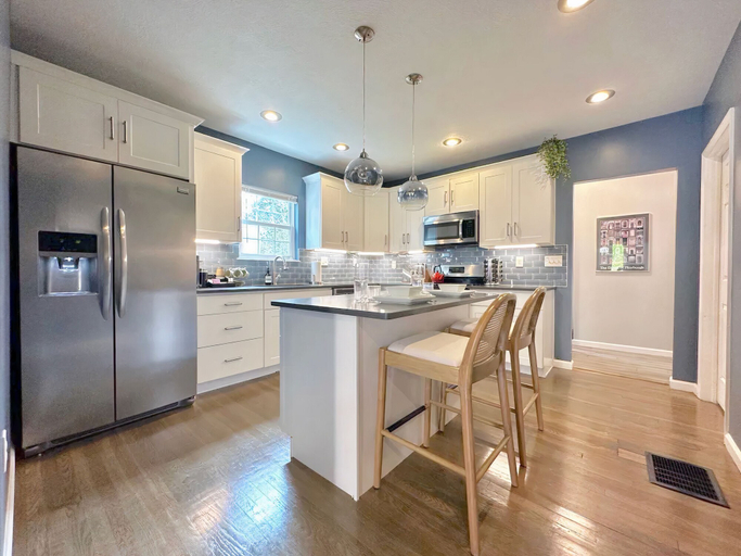 Others 4, The Beverly at Mt. Lebanon by Luxe PGH, Allegheny