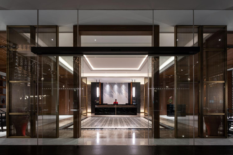 Public Area 4, Ramada Plaza by Wyndham Chao Fah, Pulau Phuket
