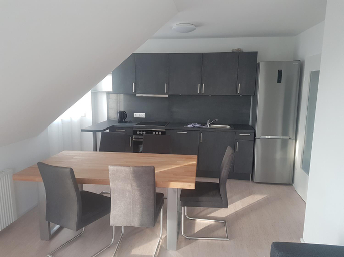 Others 2, 50 Quadratmeter abgeschlossene Wohnung mit Panoramablick, Pfaffenhofen an der Ilm