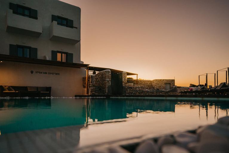 Sport & Beauty 5, Paros Bay, South Aegean