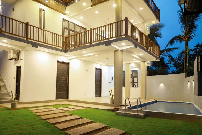Exterior & Views 2, Gold Bubble, Habaraduwa