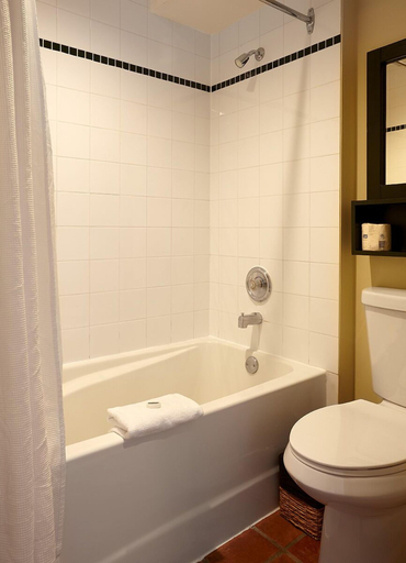 Bathroom 4, Middle Beach Lodge, Alberni-Clayoquot