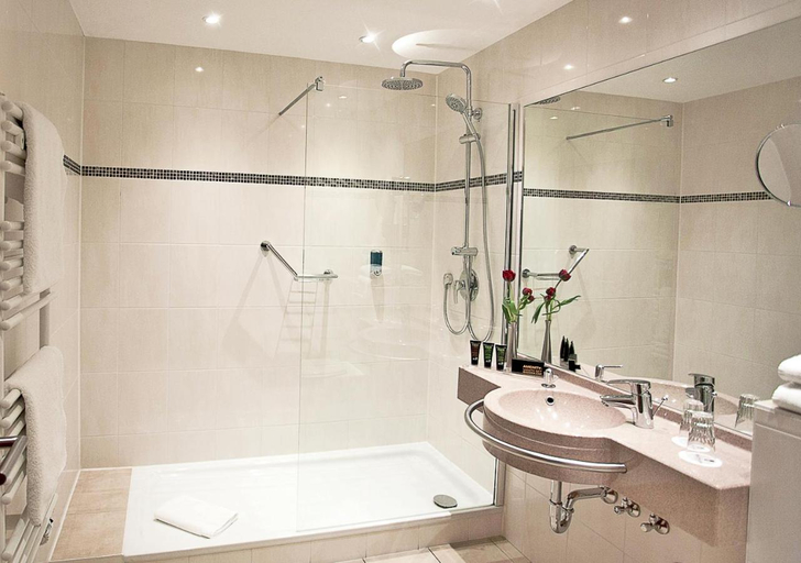 Bathroom 4, Hotel Panorama, Heidelberg