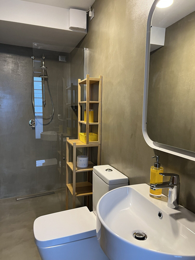 Bathroom 5, Villa del Lis, Brescia