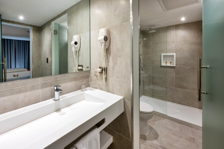Bathroom 5, Rooms by G Hotel W&P Santo Domingo, Distrito Nacional