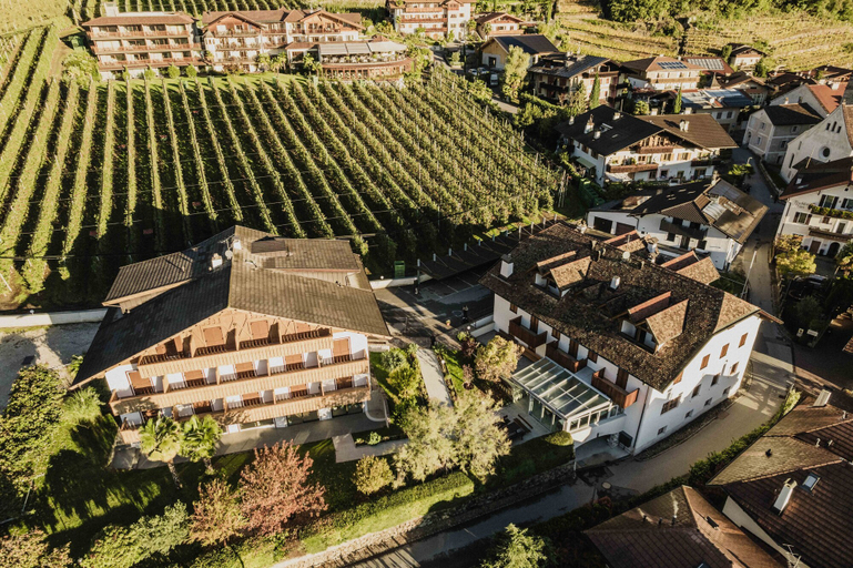 Exterior & Views 2, Thalguter Rooms & Breakfast, Bolzano