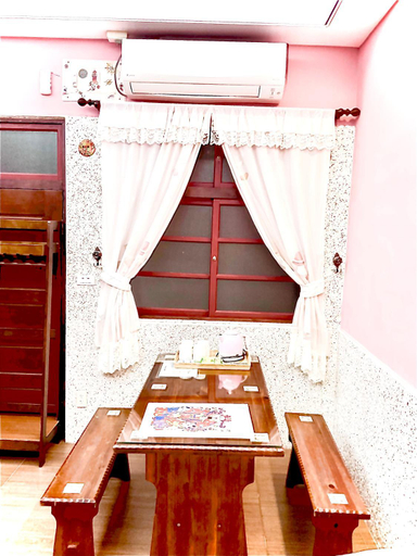 Others 2, Yi-Shiou Home, Taitung