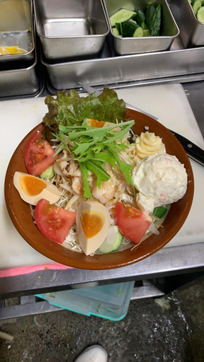 Food & Drinks