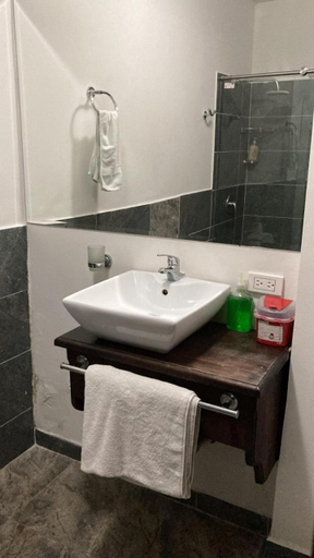 Bathroom, Hotel Boutique Colonial Cartago, Cartago