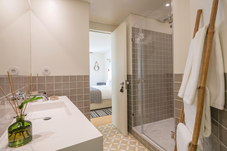 Bathroom 4, Almaria - Officina Real Apartments, Lisbon