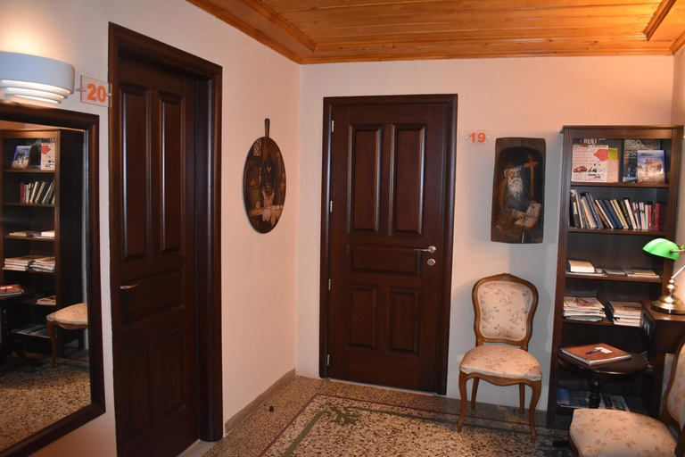Others 5, Hotel Meteora, Thessaly