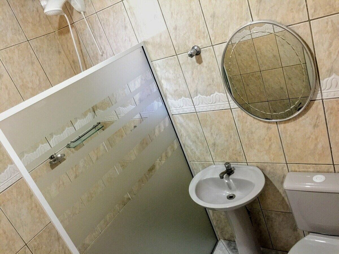 Bathroom 3, Pousada Souza, Florianopolis