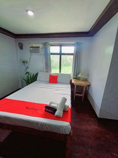 Room 2, San Juanico Travellers Inn - RedDoorz, Tacloban City