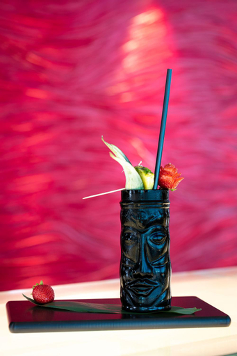 Food & Drinks 16