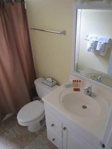 Bathroom 3, Kona Reef Resort by Latour Group, Hawaii