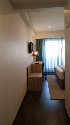 Bedroom 3, VIP Executive Zurique Hotel, Lisbon