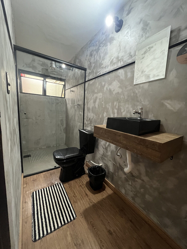 Bathroom 2, Hotel Elithi, Itapeva