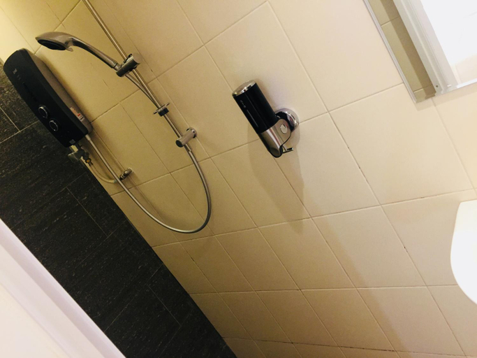 Bathroom 4, Sovotel Boutique Hotel @ Puchong, Puchong