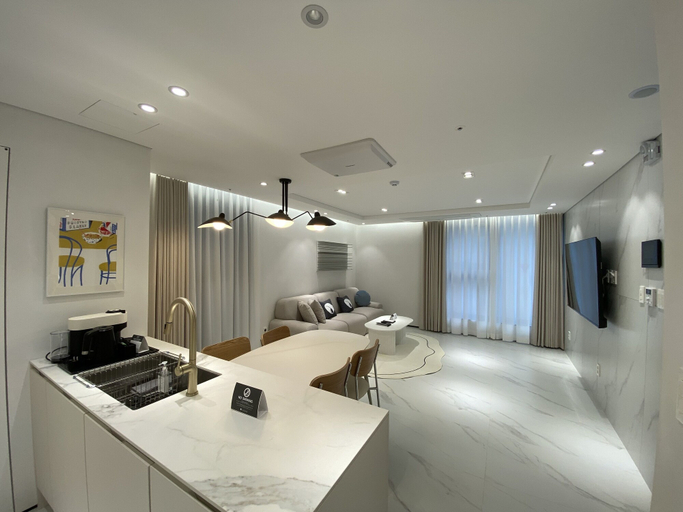 Others 2, Hotel the Designers LYJ Suite Yeoksam, Gangnam