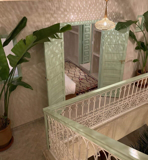 Others 3, Riad with Outdoor Swimming Pools, Marrakech