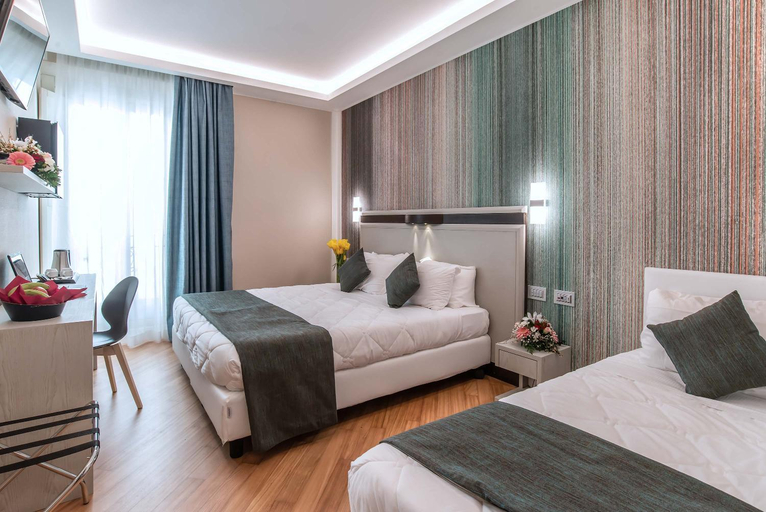 Bedroom 2, Hotel Memphis, Rome