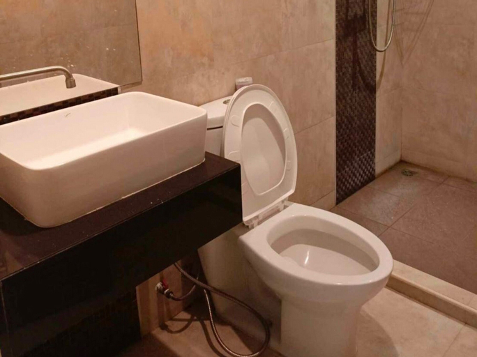 Bathroom 1