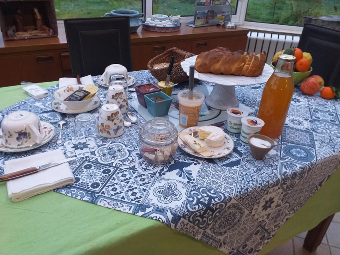 Food & Drinks 4, Ma maison bleue, Orne