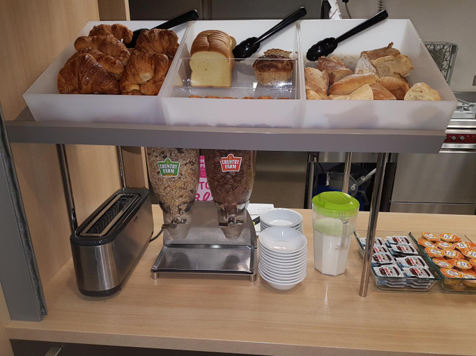 Food & Drinks 5, B&B Hotel LYON Sud Etats Unis, Rhône