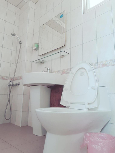 Bathroom 2, Jinlun Village Homestay, Taitung