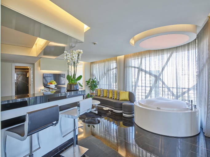 Bathroom 3, Sodeco Suites, Beirut