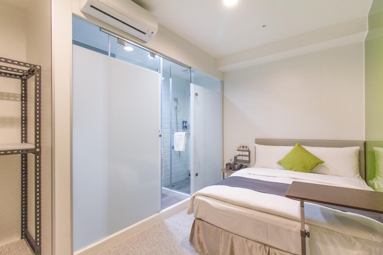 Bedroom 26