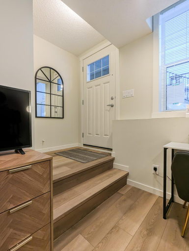 Bedroom, GLOBALSTAY. New Apt in Cranbrook. Free str parking, Division No. 6