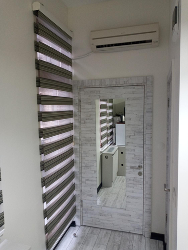 Bathroom 5, Taksim Sem House, Beyoğlu