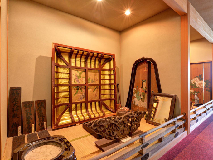 Bedroom 3, Iwamotoro, Fujisawa