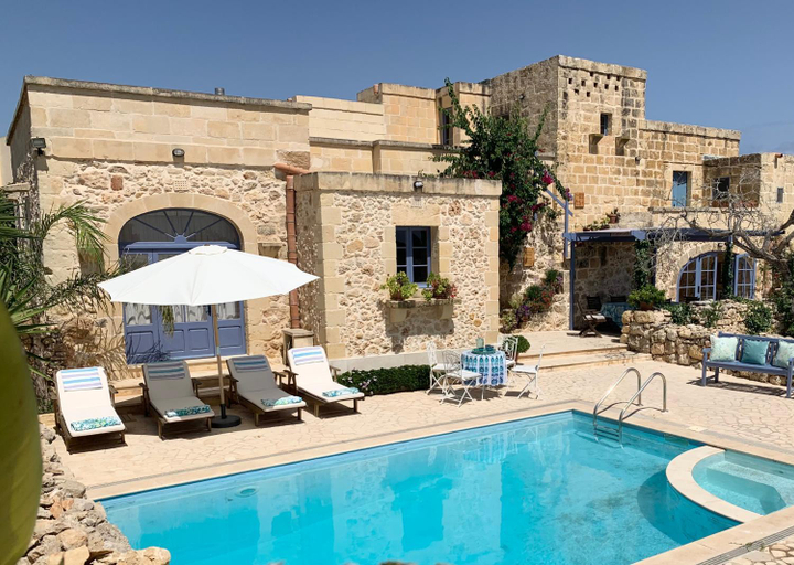 Sport & Beauty 4, L'Gharix Temple Retreat