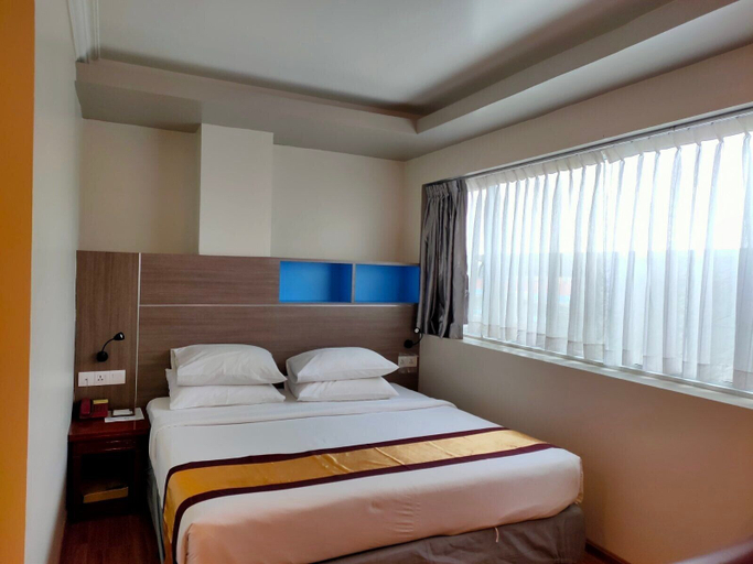 Bedroom 2, Hotel Grand United Ahlone Branch, Yangon