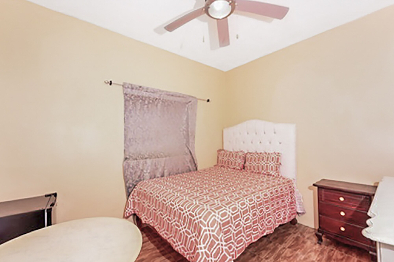Bedroom 3, Scarlett Guesthouse By The Sea