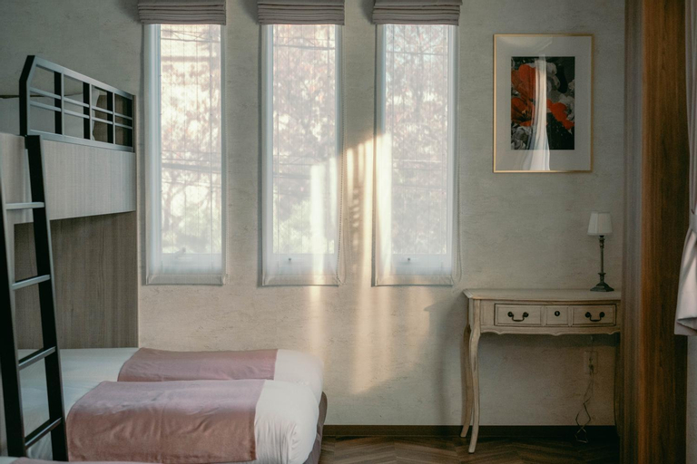 Bedroom 16