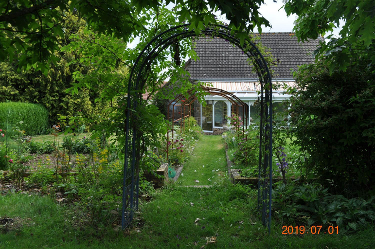 Others 3, Ma maison bleue, Orne