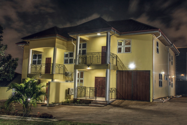 Exterior & Views 2, The Moments Guest House, Ga East