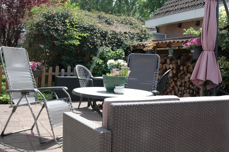 Others 2, Bed & Breakfast de Vrijheid, Ede