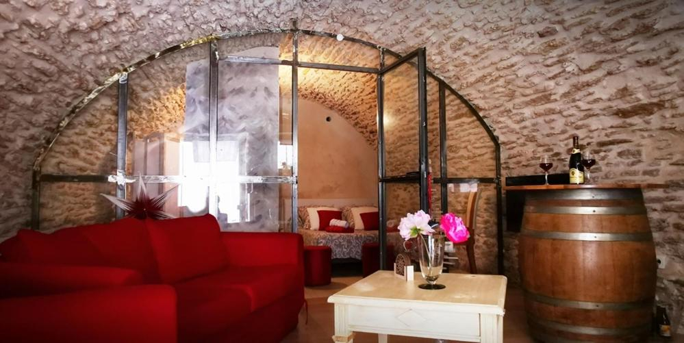 Others 4, Chambre d hote de charme avec plein d authenticite du 13 eme siecle, Vaucluse