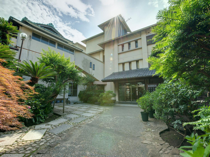 Iwamotoro, Fujisawa